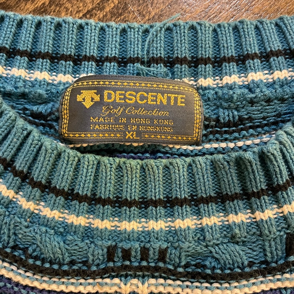Descente Golf Collection Men's Blue Sweater